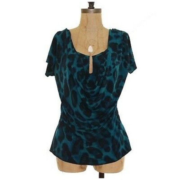 Sandra & Andre Tops - Sandra & Andre Top Size M Drape Neck Cap Sleeve Animal Print Green EUC B66